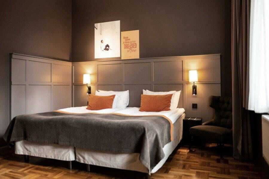 Scandic Grand Central hotel bedroom