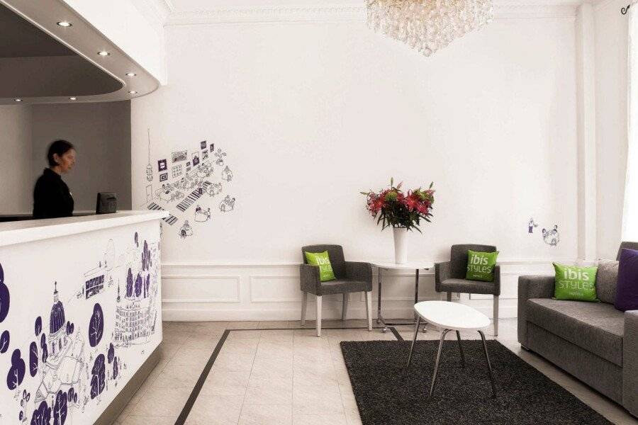 Ibis Styles Odenplan lobby,front desk,