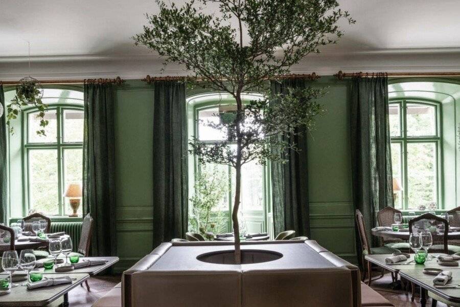 Åkeshofs Slott restaurant