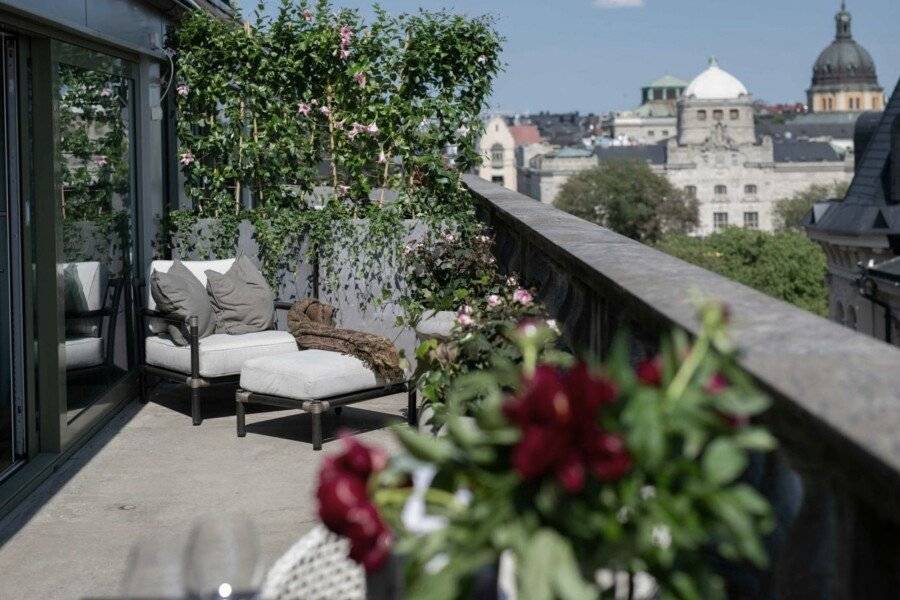 Bank Hotel balcony,ocean view