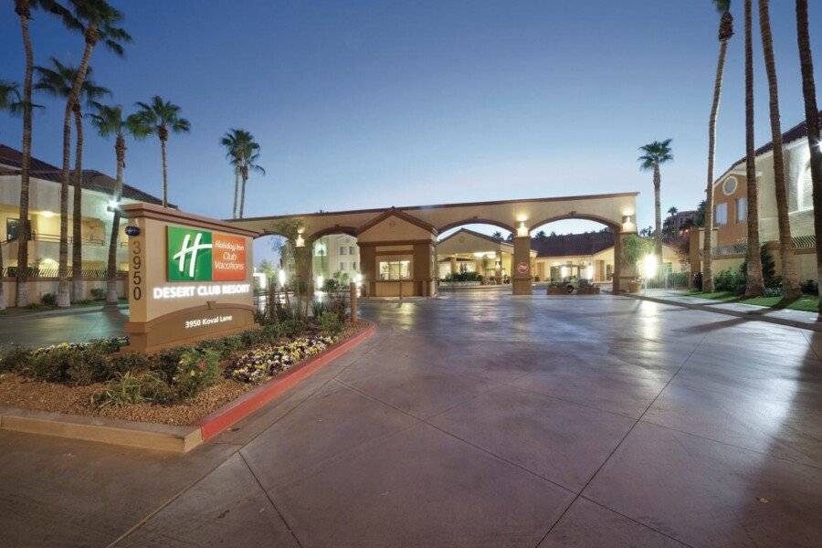 Holiday Inn Club Vacations at Desert Club Resort, an IHG Hotel facade