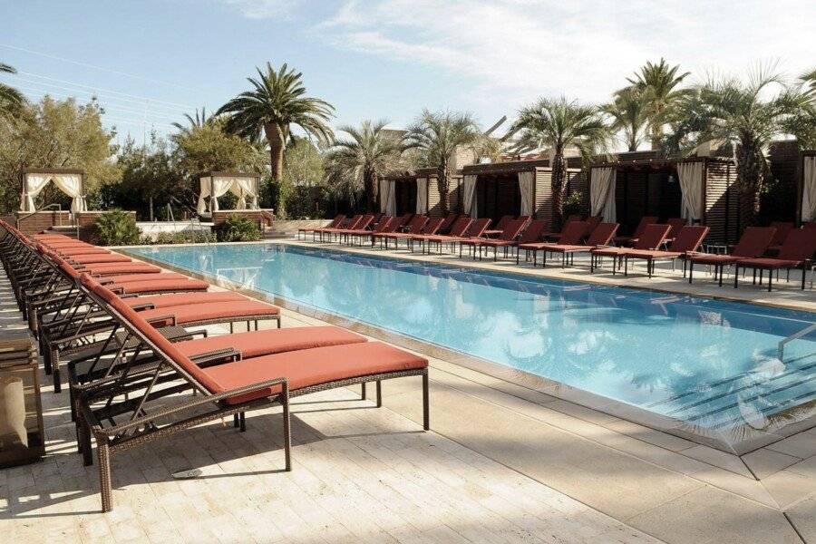 M Resort Spa & Casino outdoor pool