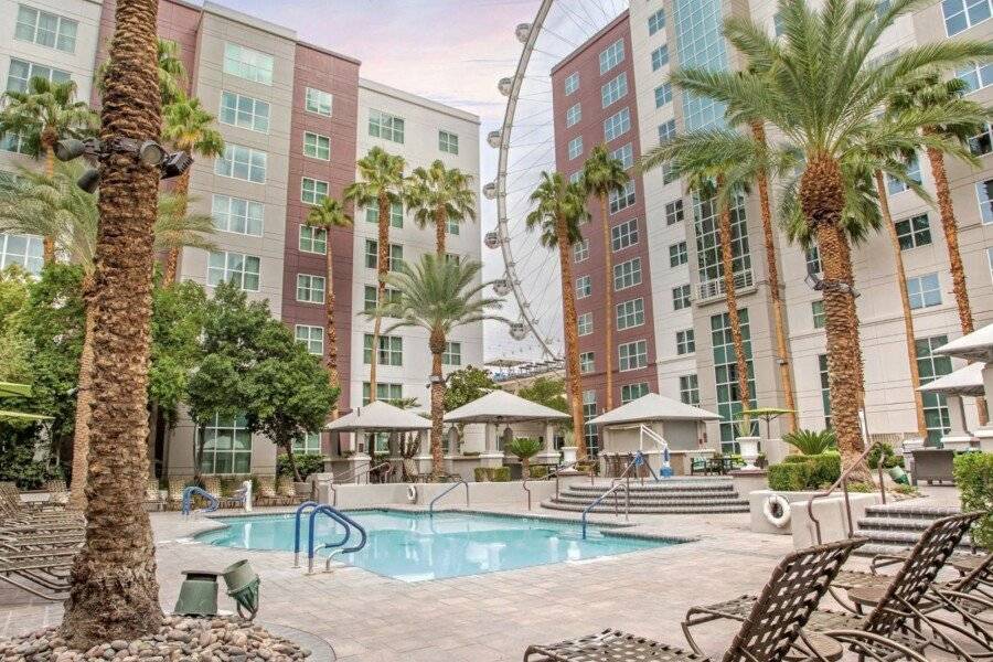 Hilton Grand Vacations Club Flamingo Las Vegas outdoor pool,garden