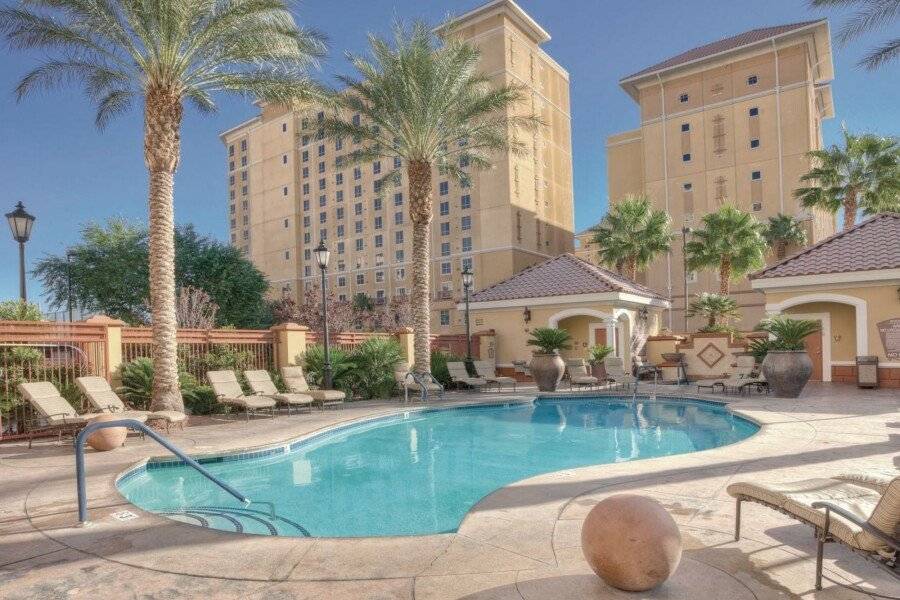 Club Wyndham Grand Desert outdoor pool,hotel facade