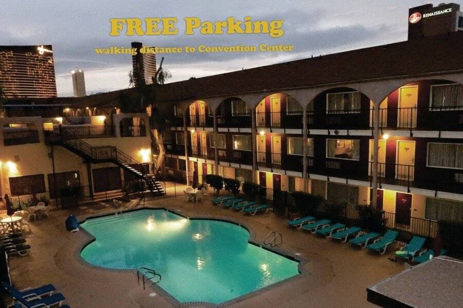 Mardi Gras Hotel & Casino parking,pool