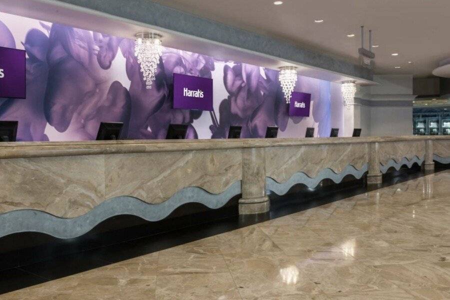 Harrah's Hotel & Casino lobby,front desk,