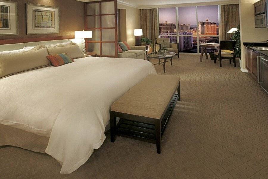 The Signature at MGM Grand - All Suites hotel bedroom