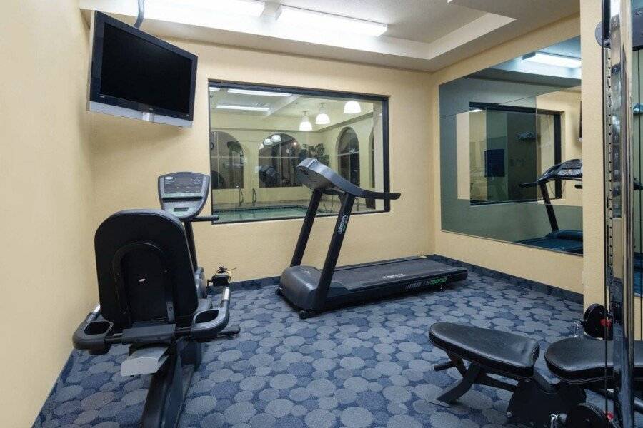 Baymont by Wyndham South Strip fitness centre