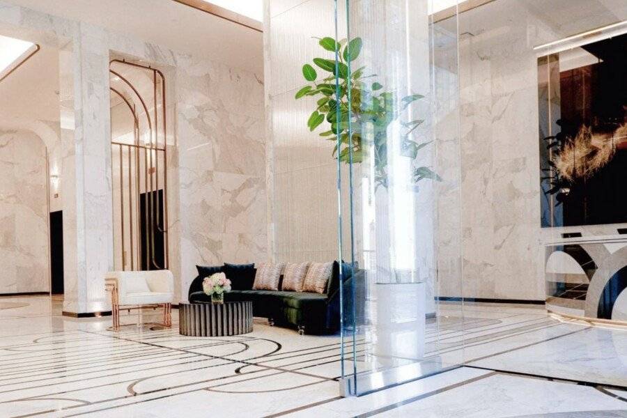 Waldorf Astoria lobby