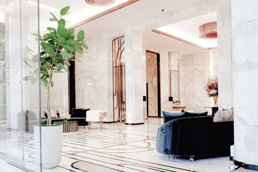 Waldorf Astoria lobby