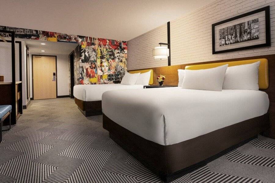 New York-New York hotel bedroom