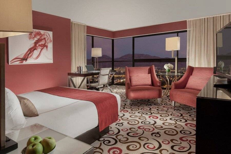 Downtown Grand Hotel & Casino hotel bedroom