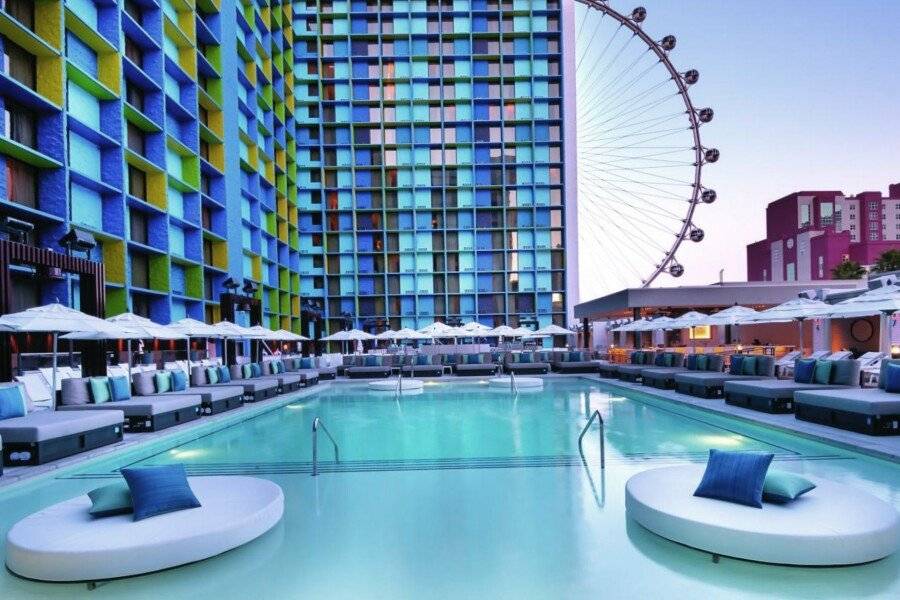 The LINQ Hotel and Casino outdoor pool