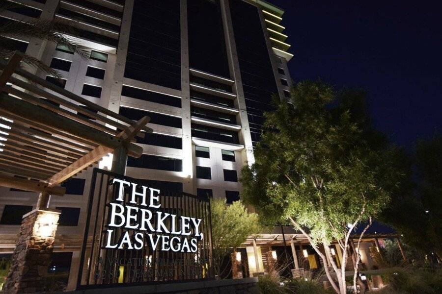 The Berkley, facade