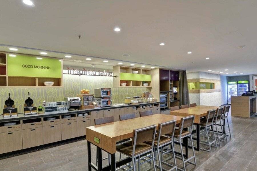 Home2 Suites By Hilton Las Vegas Strip South breakfast,restaurant