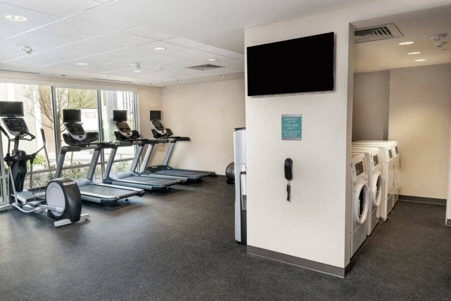 Home2 Suites by Hilton Las Vegas Stadium District fitness centre