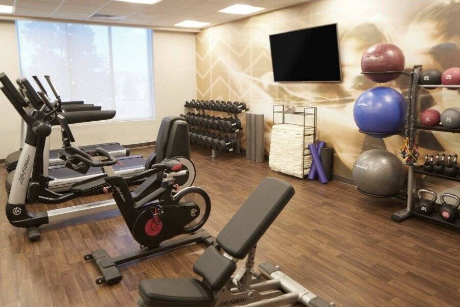 Hyatt Place at Silverton Village fitness centre