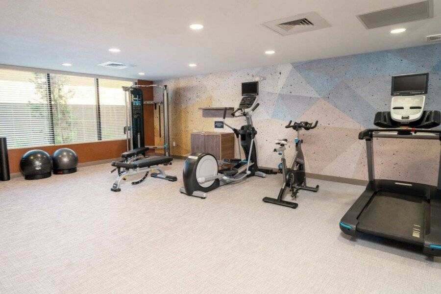 Candlewood Suites - - E Tropicana, an IHG Hotel fitness centre