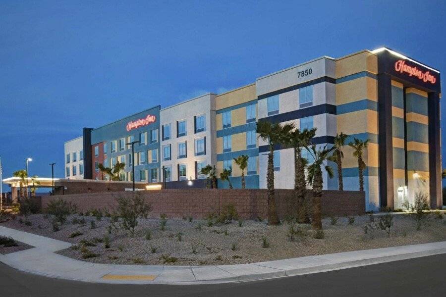 Hampton Inn Strip South, NV 89123 facade