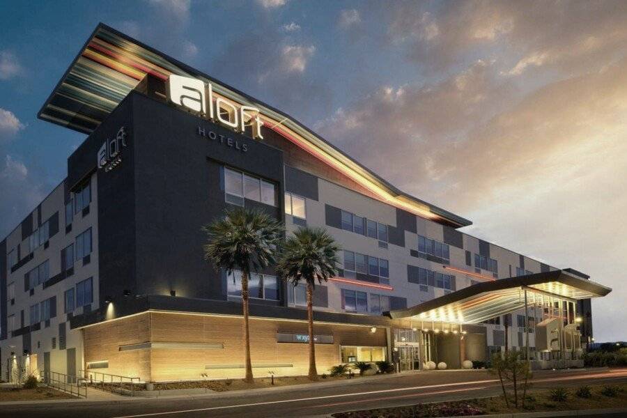 Aloft Henderson facade