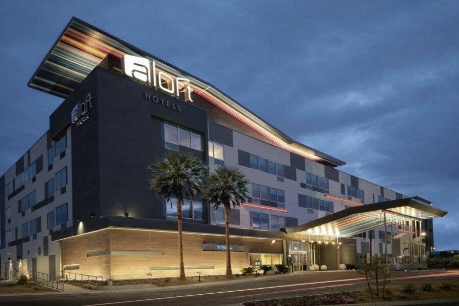 Aloft Henderson facade