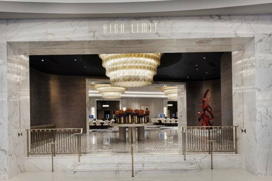 Fontainebleau lobby