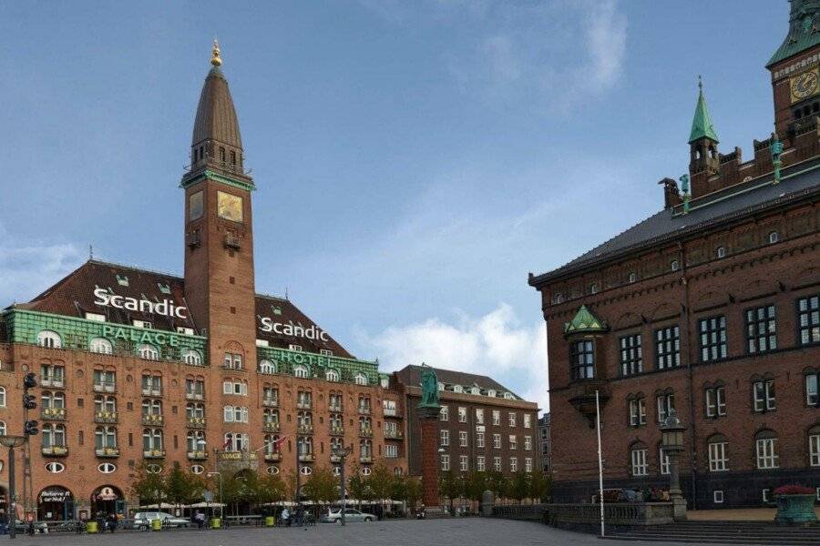 Scandic Palace Hotel facade