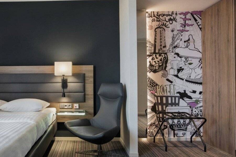 Moxy Sydhavnen hotel bedroom