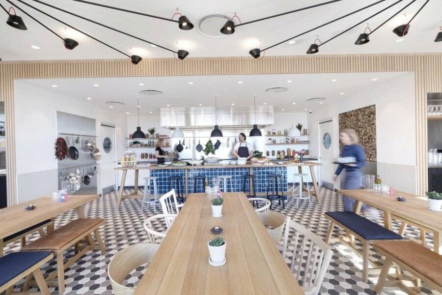 Zoku restaurant