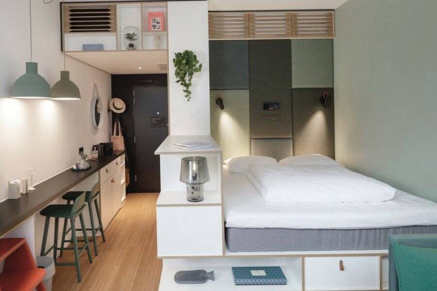 Zoku hotel bedroom