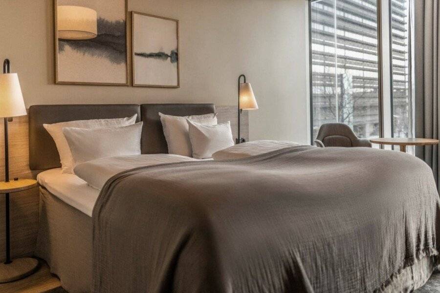 Scandic Spectrum hotel bedroom