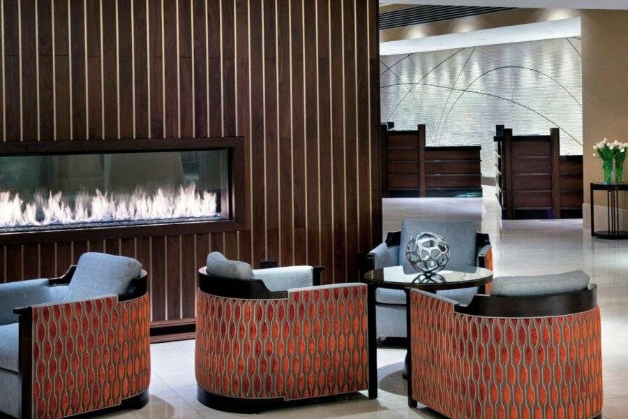 Newark Liberty International Airport Marriott lobby