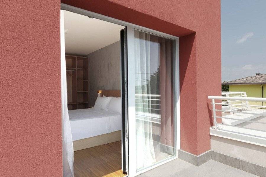 Torre Antica Venice Airport Hotel hotel bedroom, balcony