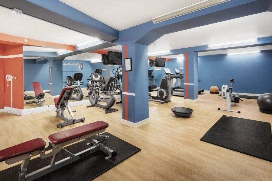 Courtyard by Marriott London Gatwick Airport fitness centre