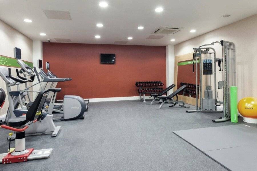 Hampton by Hilton London Gatwick Airport fitness centre