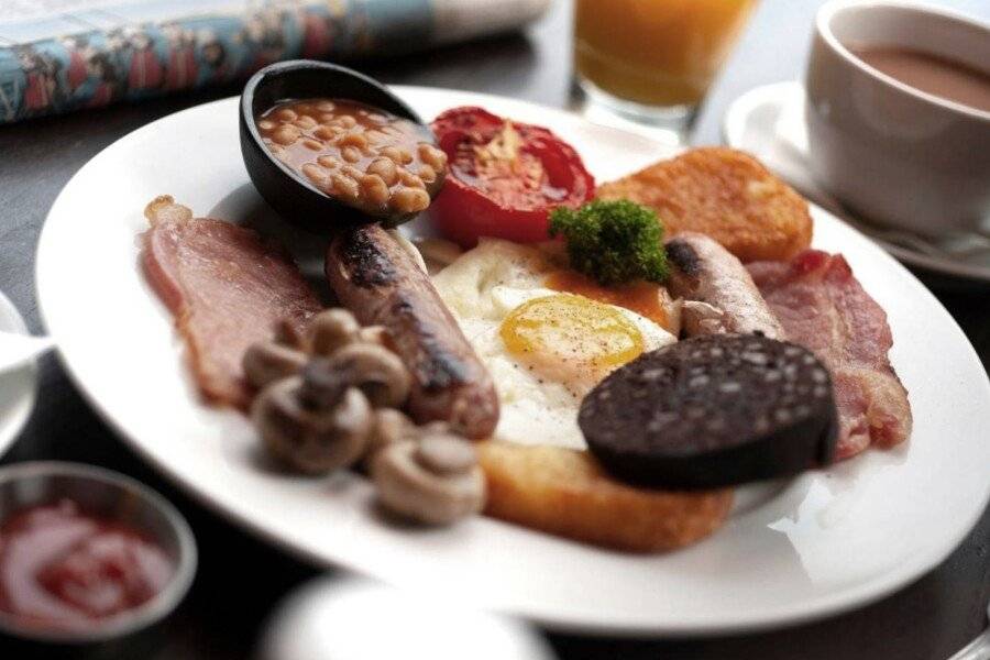 Sandman Signature London Gatwick Hotel breakfast,