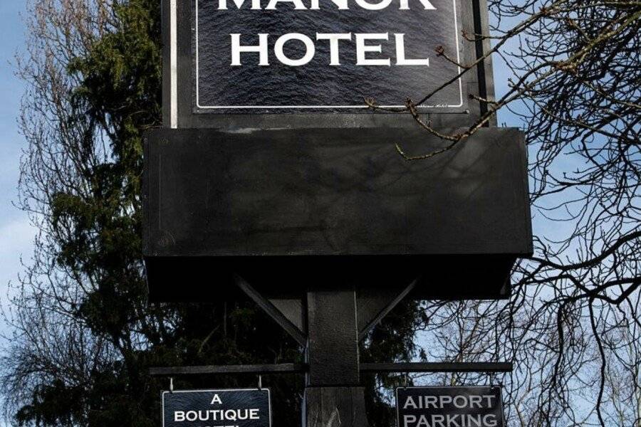 The Maple Manor Hotel , airport, parking