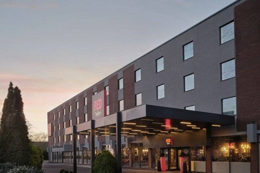 Radisson RED London Gatwick Airport facade