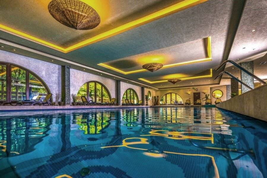 Budapest Airport Hotel Stáció Wellness & Konferencia indoor pool,spa