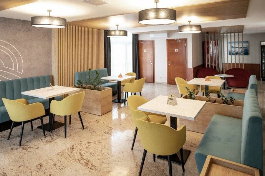 Airport Hotel Budapest restaurant