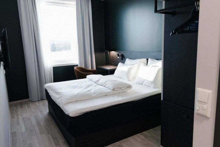 Best Western Plus Oslo Airport hotel bedroom