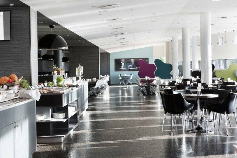 Comfort Hotel RunWay restaurant