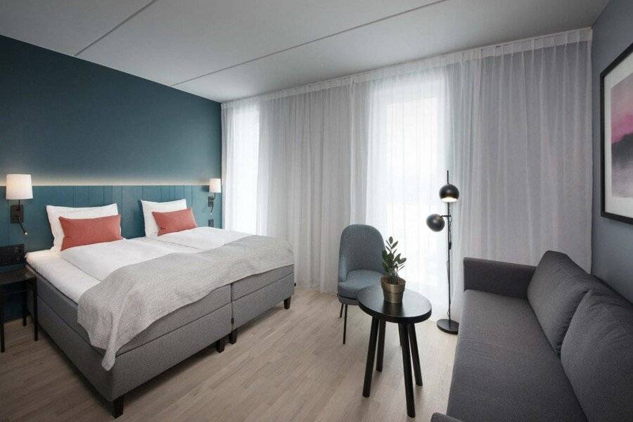 Scandic Oslo Airport hotel bedroom