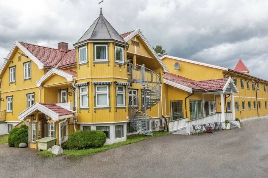 Gardermoen Hotel Bed & Breakfast facade