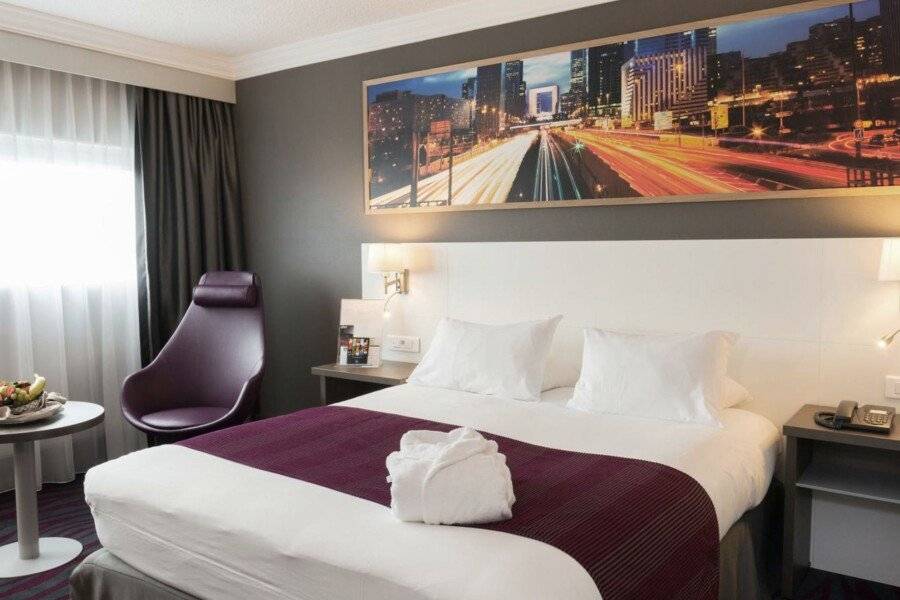 Best Western Plus Paris Orly Airport hotel bedroom