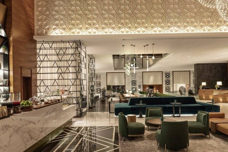 Sheraton Grand Hotel, lobby,bar