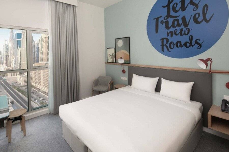 Rove City Walk hotel bedroom,ocean view