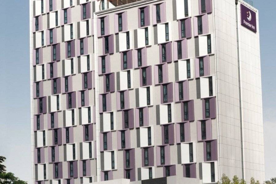 Premier Inn Barsha Heights facade