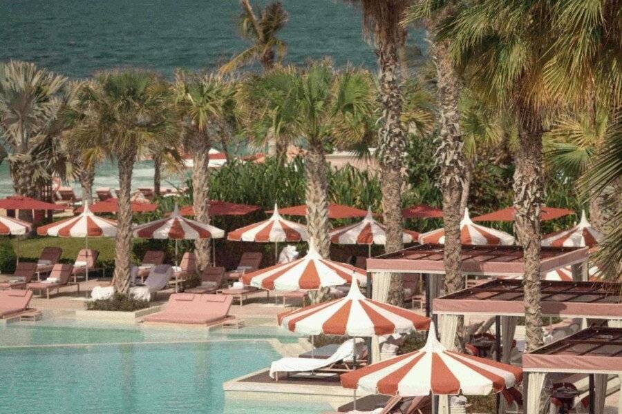 Banyan Tree at Bluewaters outdoor pool,beach