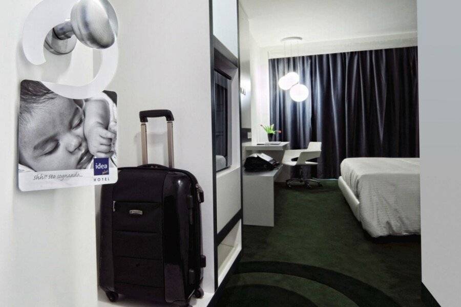 Idea Hotel Milano Malpensa Airport hotel bedroom